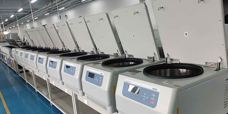 Merkmale der Desktop-Hochgeschwindigkeits-Bench top Zentrifuge