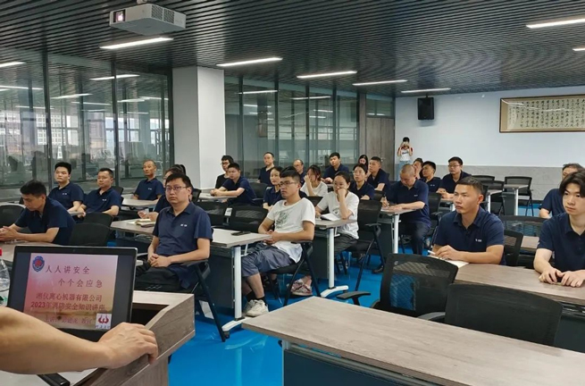 Brandschutz-Trainings bohrer