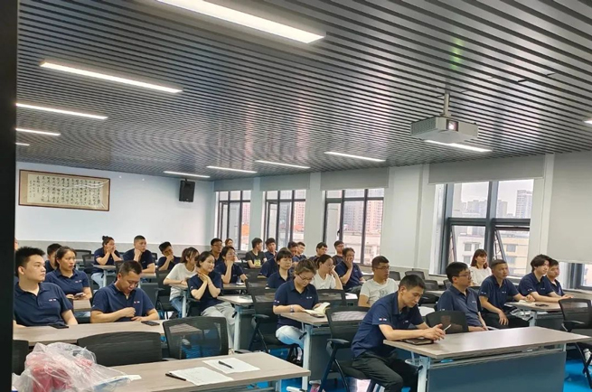 Brandschutz-Trainings bohrer