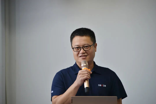 Preis verleihung zum 10-jährigen Jubiläum 2022 Xiangyi Veteran Staff