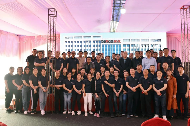 Preis verleihung zum 10-jährigen Jubiläum 2022 Xiangyi Veteran Staff