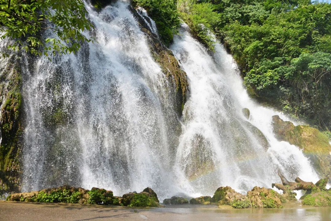 Feiern Sie den 100. Jahrestag der Gründung der Kommunist ischen Partei Chinas, Xiangyi Zentrifuge Bunte Guizhou 5 Tage Tour